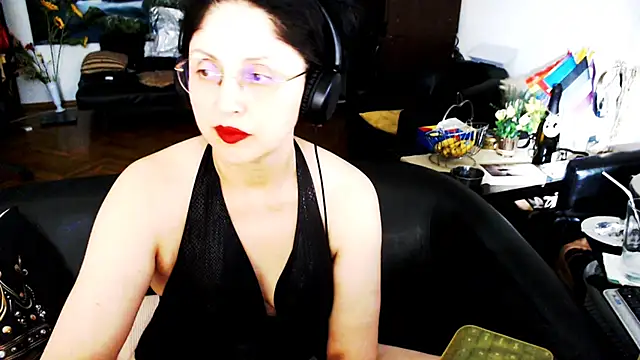 Imperatriza's Live XXX Chat
