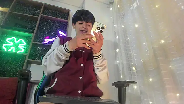 Alex_it0_'s Webcam Show