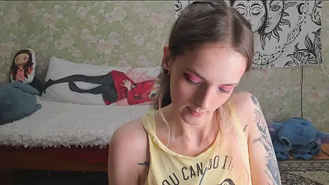 Chat XXX en directo de Cutie_Adelia