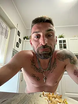XXX chat uživo modela GmGit