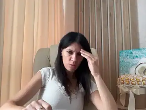 InjaAtHome – Live XXX-chat