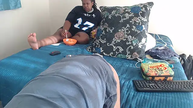 Ogmelon Live XXX chat