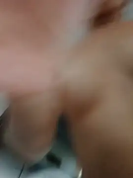 bambilulyのライブXXXチャット