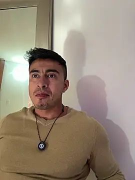 Chris_Clarck XXX чат на живо