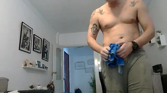 yanick931 Live XXX-chat