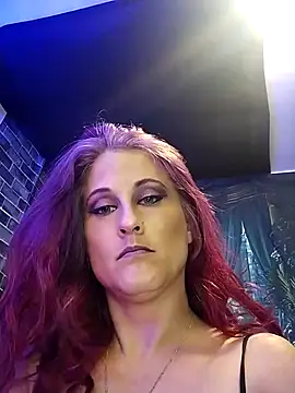 BusyB1983 Chat XXX in diretta