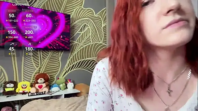 Chatroom XXX en direct de EwaDerobertis