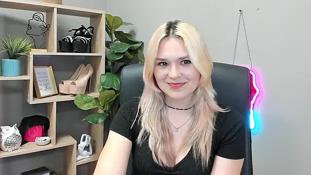 SweetLilyxo's Live XXX Chat