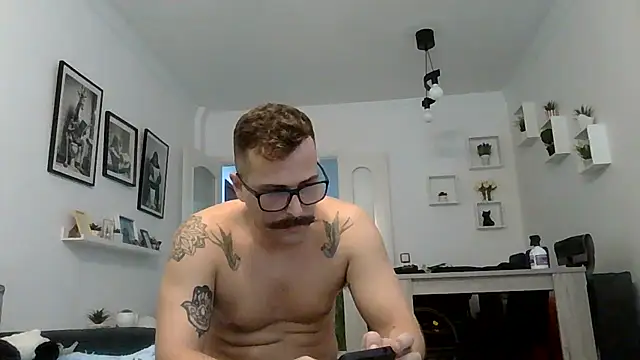 yanick931 élő XXX-chatje