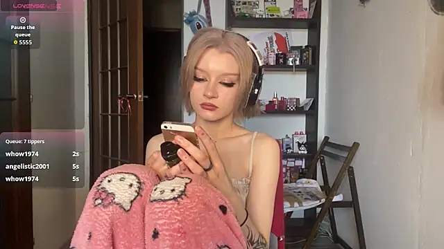Živý XXX chat SkinnyWhiteAngel