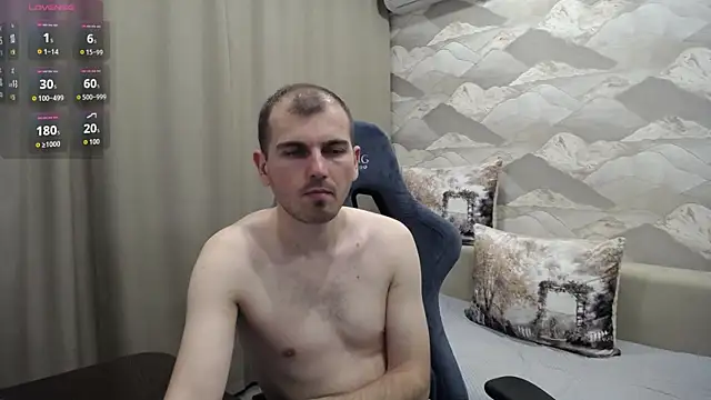 SerzhKorol1's Live XXX Chat