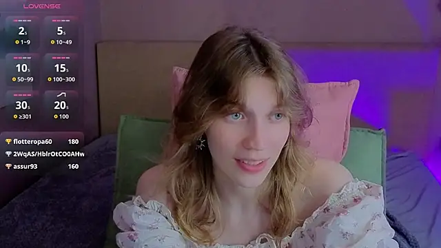 צ'אט XXX בשידור חי של Emily_Cartex