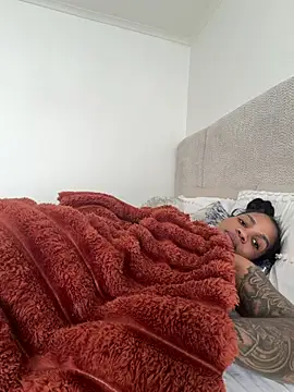 Milkypucy – Live XXX-chat