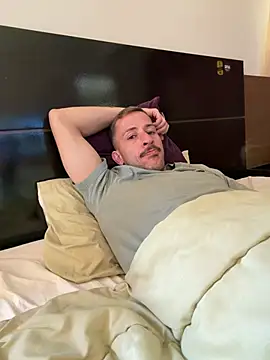 MeladoDiMel – Naživo XXX chat