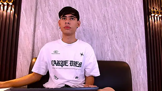Kevin_Brooks1 Live XXX Chat