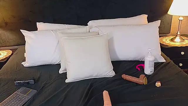 Chat XXX en directo de KendallRosse_