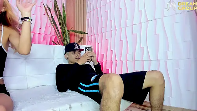 AmazingPartysn Live XXX chat