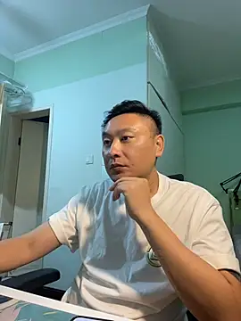 Онлайн чат XXX mrcake666