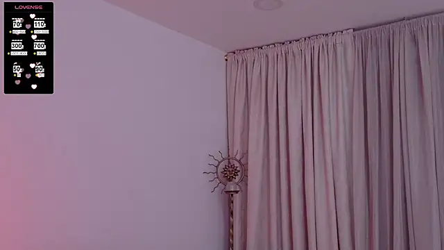 vangie_'s Live XXX Chat