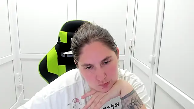 LunaVenom's Live XXX Chat