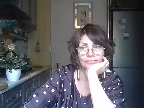Chatroom XXX en direct de Baby-Matilda