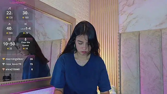 Alahia_Bloom's Live XXX Chat