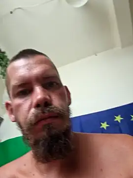 Živý XXX chat viraglaci18@xh