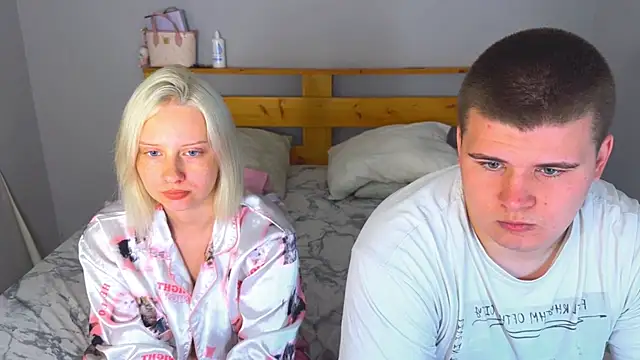 XXX chat uživo modela angellliss
