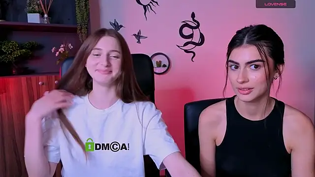 nekky_mouse's Live XXX Chat