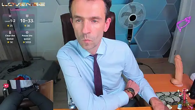 Chat XXX Live SteveTiger