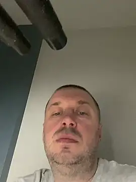 Chat XXX en directo de DorianJeday