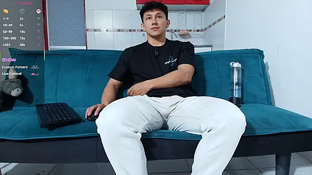 Chat +18 de jacques_cardiet ao vivo