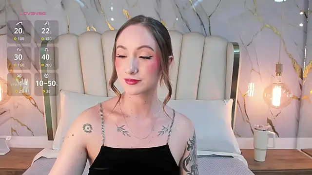 Hannah_Lane Live XXX-Chat