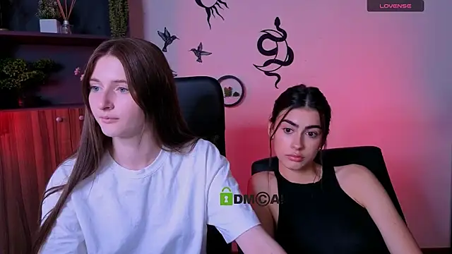 Chat XXX ao vivo de nekky_mouse