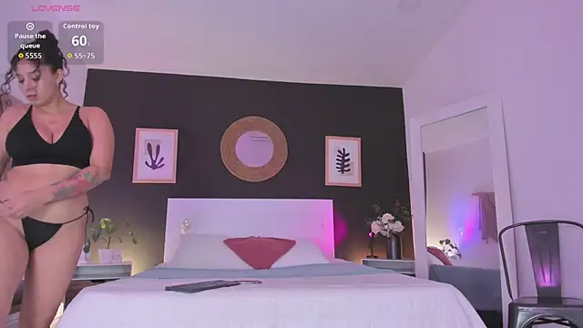 Chat XXX ao vivo de VioletPaket