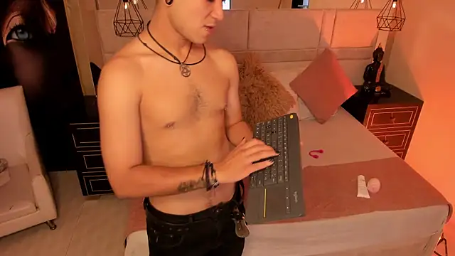 MarkLaurens 라이브 XXX 채팅