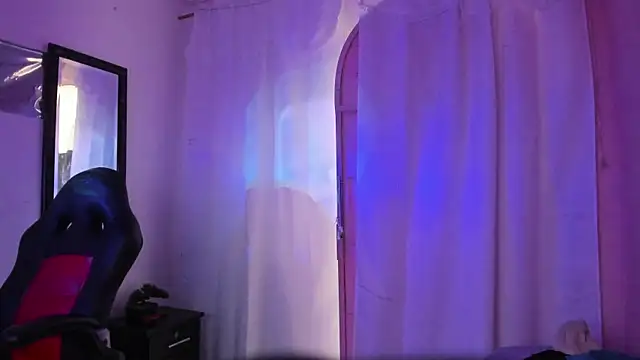 Milly-Way Live XXX-Chat