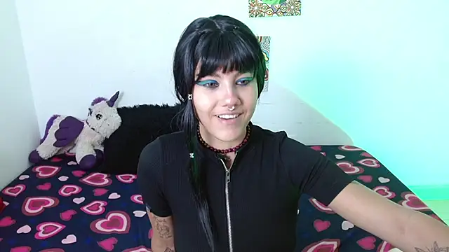 Divinejewel69 Chat XXX in diretta