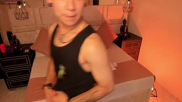 MarkLaurens Chat XXX in diretta