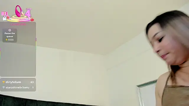 PandoraB_'s Live XXX Chat