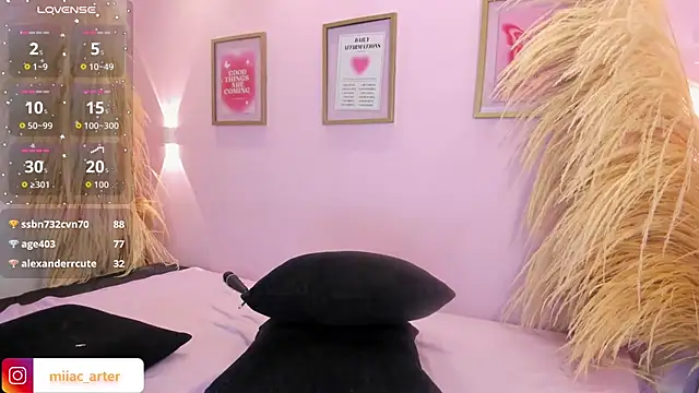 MiaaCarter_ Chat XXX in diretta