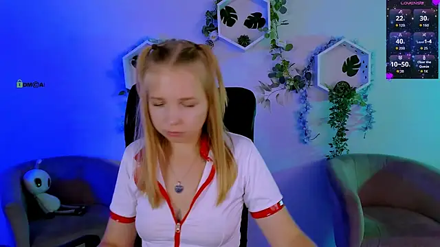 XXX chat uživo modela mia_mooon_