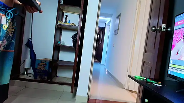 taylor_Stele 现场XXX聊天