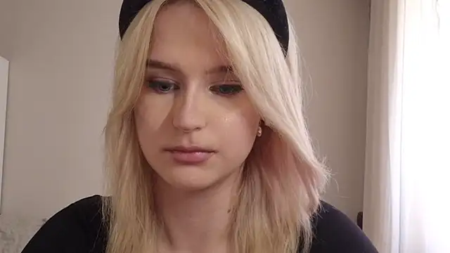 BloomMoon – Naživo XXX chat