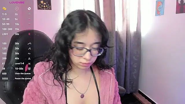 Онлайн чат XXX indra_cam