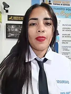 MAYE__13 Live XXX-Chat