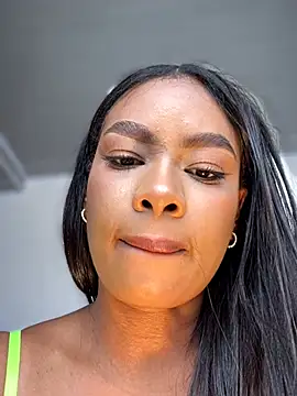_caroline_jackson_ 라이브 XXX 채팅