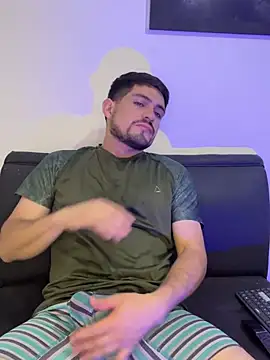 williamsmiiths16's Live XXX Chat