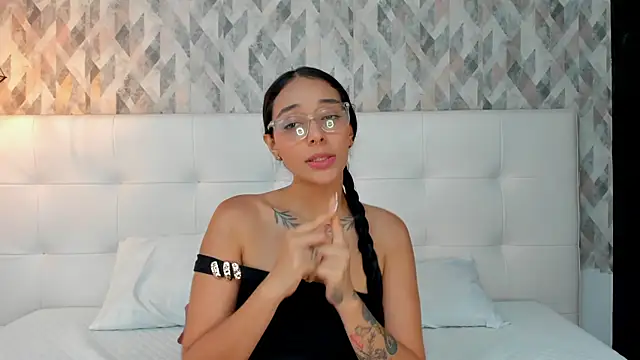 Roseaurora Chat XXX in diretta