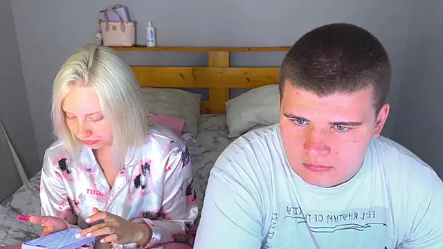 Chat +18 de angellliss ao vivo